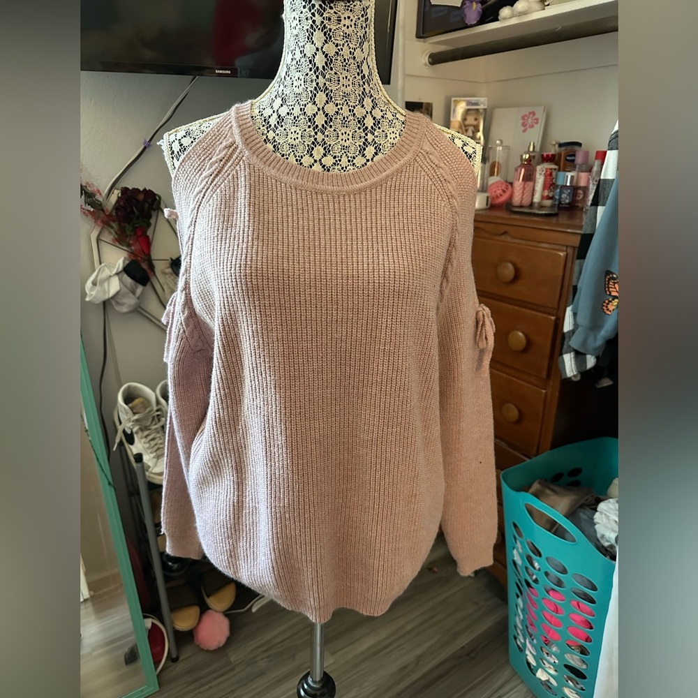 Cold Shoulder sweater